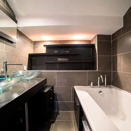 Guestready - Lovely 3-bedroom In Suquet * Cannes